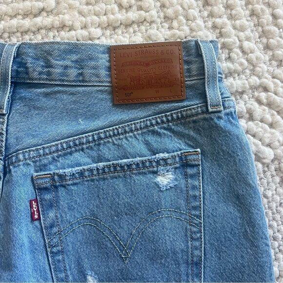 Levi’s 501 Distressed Blue Denim Shorts - Picture 3 of 6